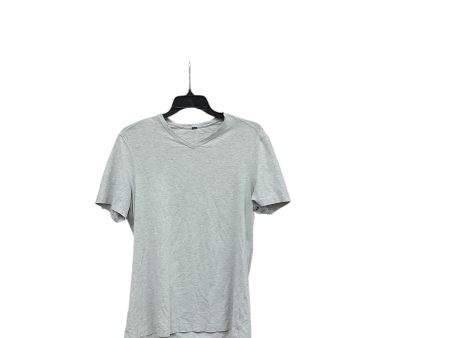 Athletic Top Short Sleeve By Lululemon In Grey, Size: M Online now