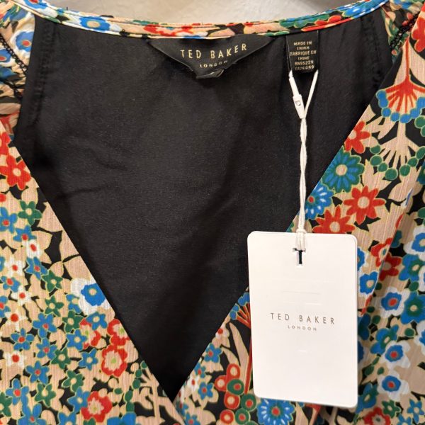 Dress Casual Short By Ted Baker In Black & Green, Size: S Hot on Sale